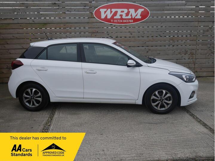 Hyundai I20 1.2 SE Launch Edition Euro 6 (s/s) 5dr Hyundai I20 1.2 SE Launch Edition Euro 6 (s/s) 5dr