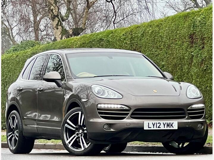 Porsche Cayenne 3.0 TD V6 Tiptronic 4WD Euro 5 (s/s) 5dr