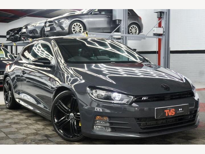 Volkswagen SCIROCCO 2.0 TDI BlueMotion Tech R-Line DSG Euro 6 (s/s) 3dr