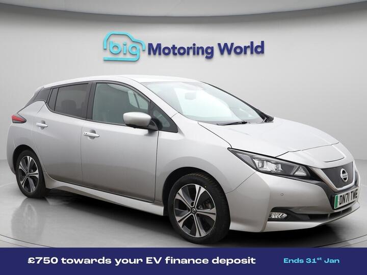 Nissan Leaf 40kWh Tekna Auto 5dr Nissan Leaf 40kWh Tekna Auto 5dr