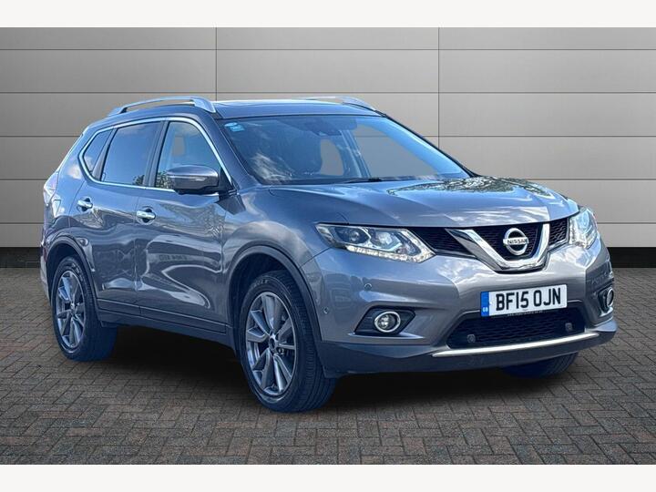 Nissan X-Trail 1.6 DCi Tekna Euro 5 (s/s) 5dr Nissan X-Trail 1.6 DCi Tekna Euro 5 (s/s) 5dr