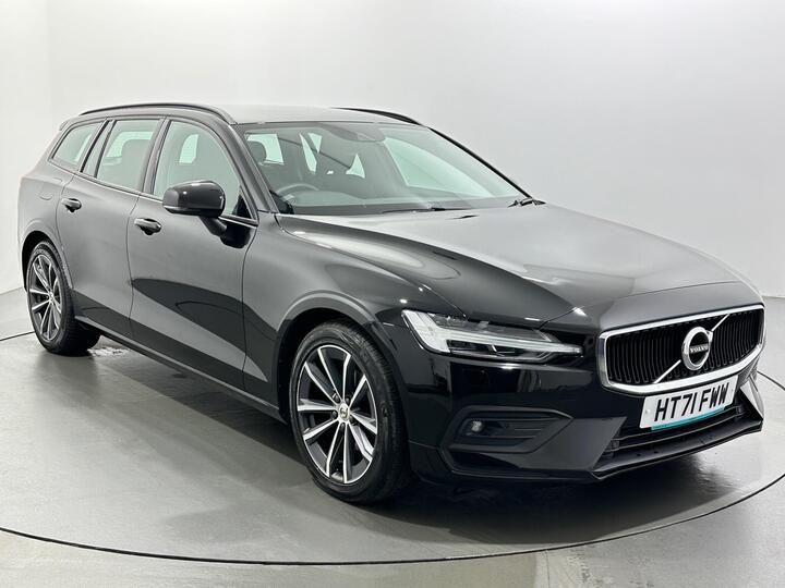 Volvo V60 2.0 B3 MHEV Momentum DCT Auto Euro 6 (s/s) 5dr