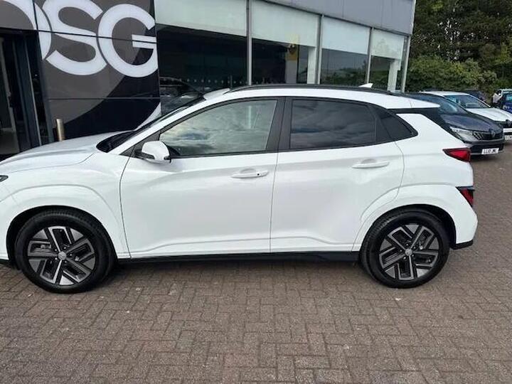 Hyundai Kona 64kWh Ultimate Auto 5dr (10.5kW Charger)