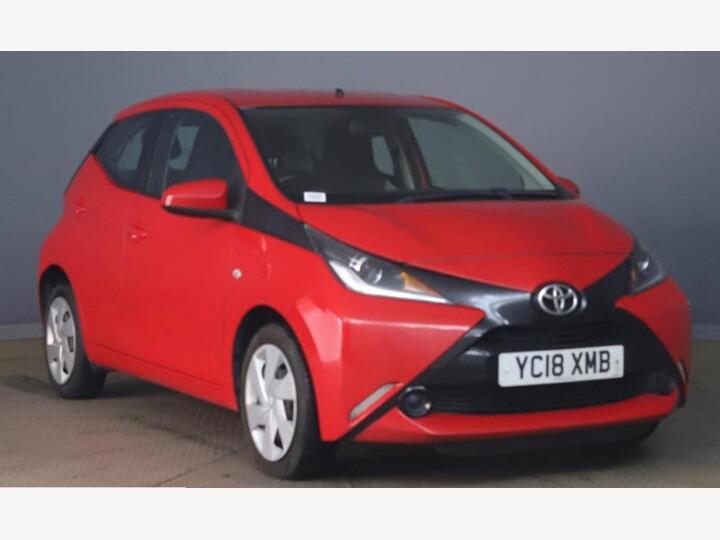 Toyota AYGO 1.0 VVT-i X-play Euro 6 5dr