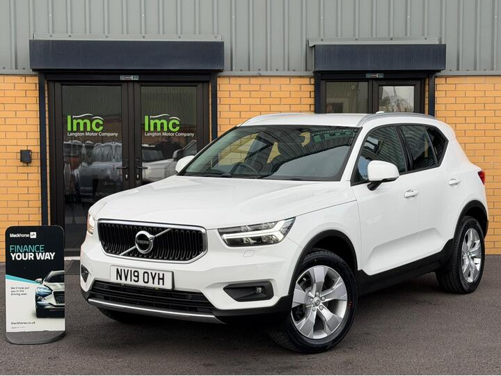 Volvo XC40 1.5 T3 Momentum Pro Euro 6 (s/s) 5dr