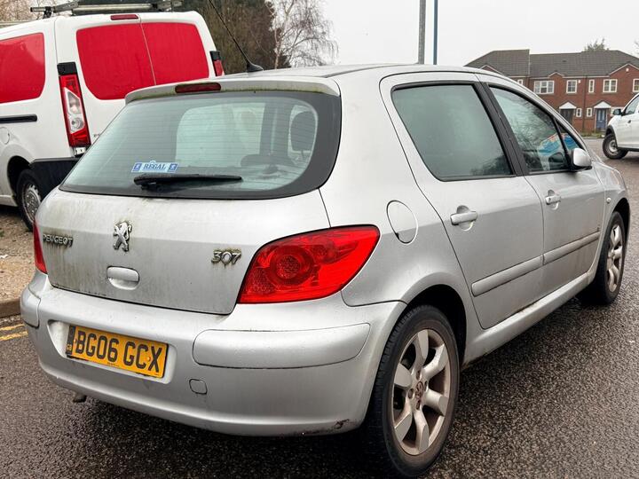 Peugeot 307 1.6 16v SE 5dr