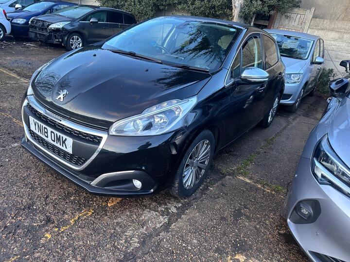 Peugeot 208 1.2 PureTech Allure EAT Euro 6 (s/s) 5dr