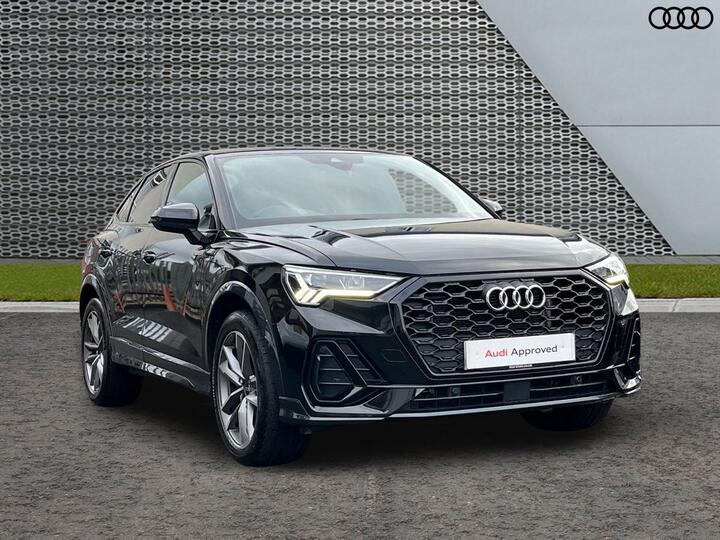 Audi Q3 1.5 TFSI CoD 35 Black Edition Sportback S Tronic Euro 6 (s/s) 5dr