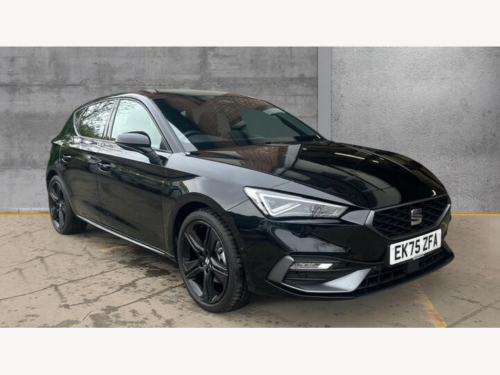 SEAT Leon 1.5 ETSI MHEV FR Black Edition DSG Euro 6 (s/s) 5dr