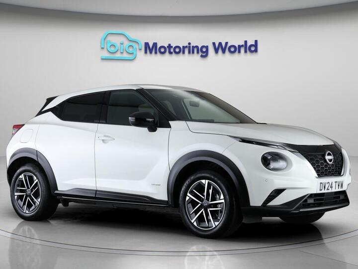Nissan Juke 1.6 N-Connecta Auto Euro 6 5dr