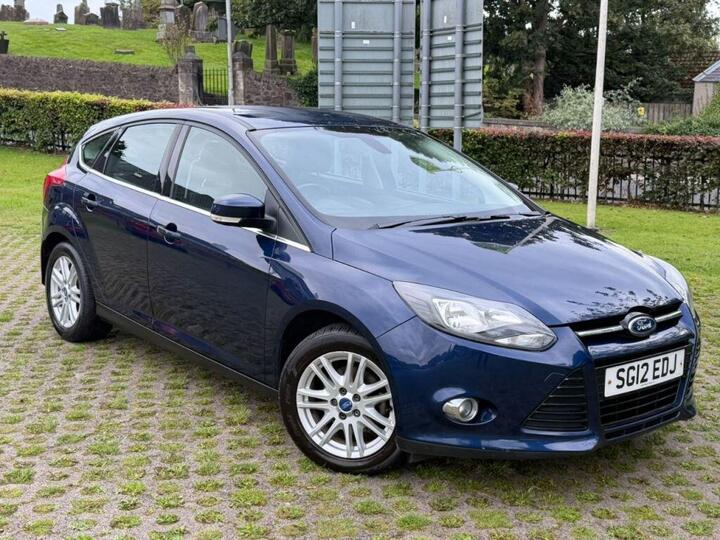 Ford Focus 1.0T EcoBoost Titanium Euro 5 (s/s) 5dr