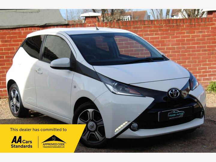 Toyota AYGO 1.0 VVT-i X-clusiv3 X-shift Euro 6 5dr