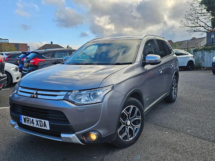 Mitsubishi Outlander 2.2 DI-D GX4 4WD Euro 5 (s/s) 5dr