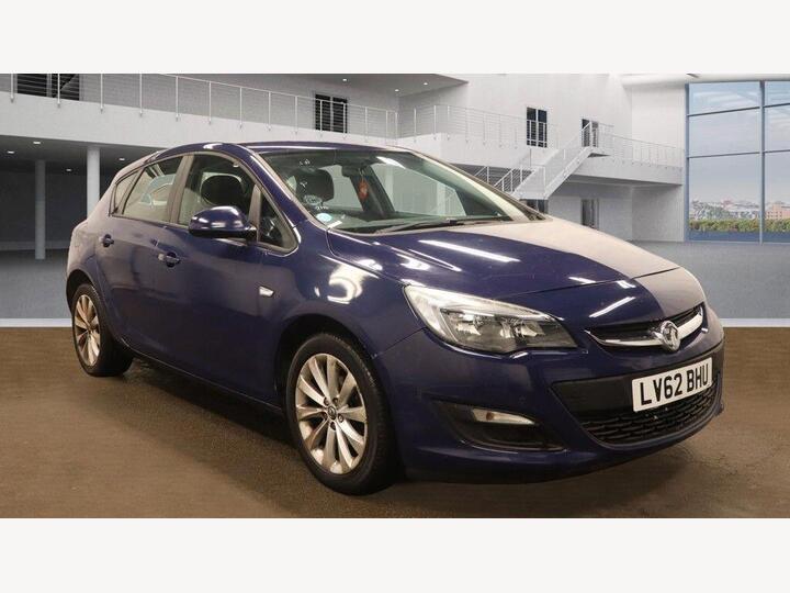 Vauxhall Astra 1.6 16v Active Euro 5 5dr