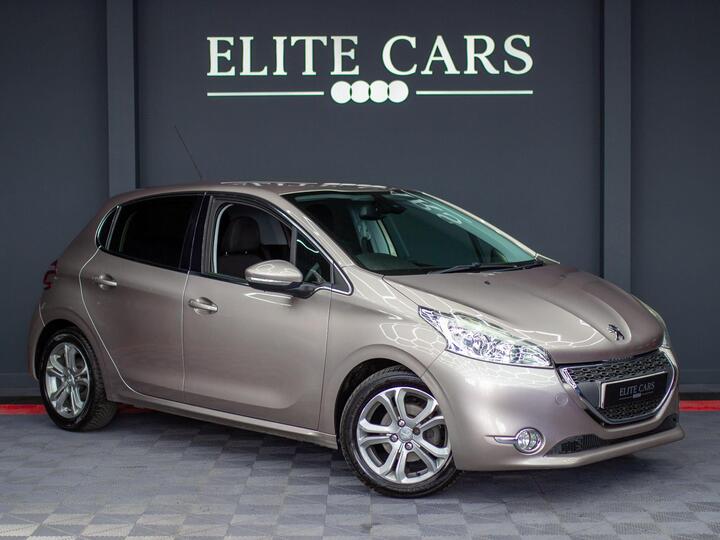 Peugeot 208 1.6 E-HDi Allure Euro 5 (s/s) 5dr