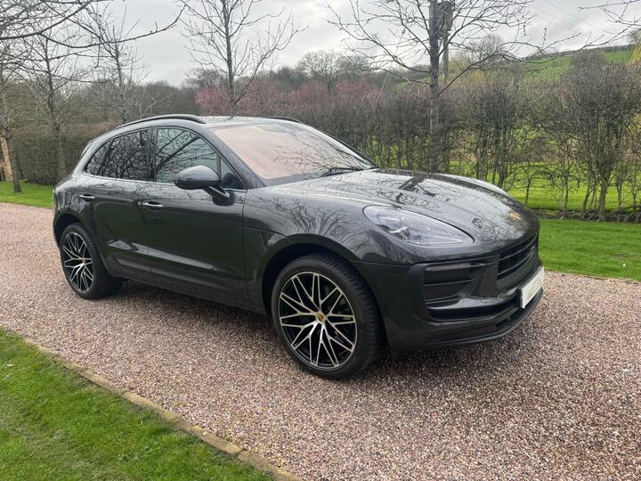 Porsche Macan 2.0T PDK 4WD Euro 6 (s/s) 5dr
