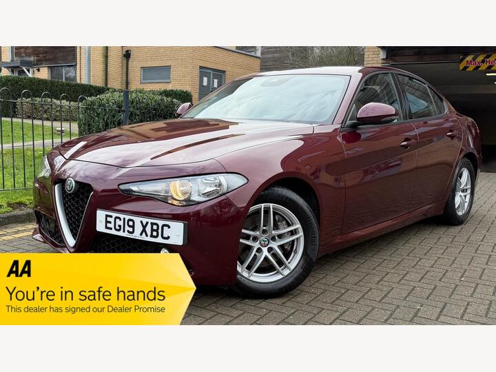 Alfa Romeo Giulia 2.0T Giulia Auto Euro 6 (s/s) 4dr