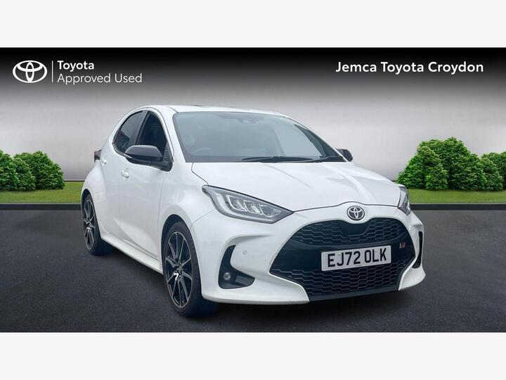 Toyota Yaris 1.5 VVT-h GR SPORT E-CVT Euro 6 (s/s) 5dr