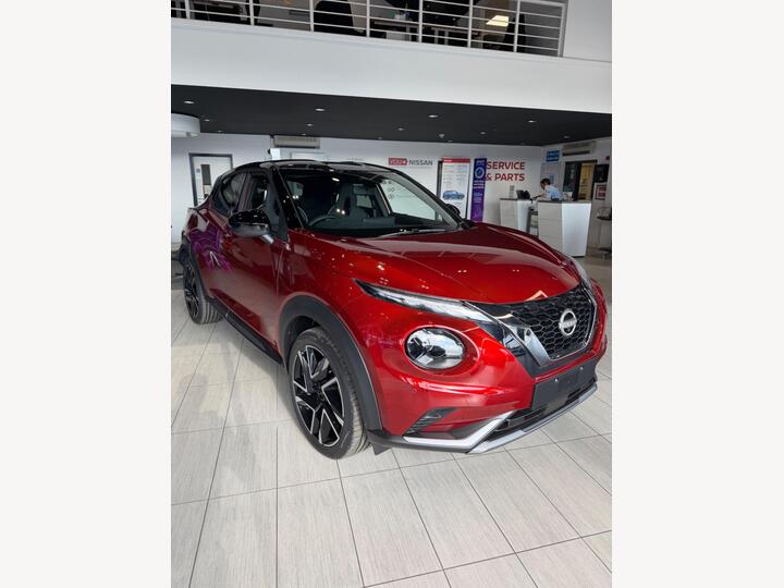 Nissan Juke 1.0 DIG-T Tekna+ Euro 6 (s/s) 5dr