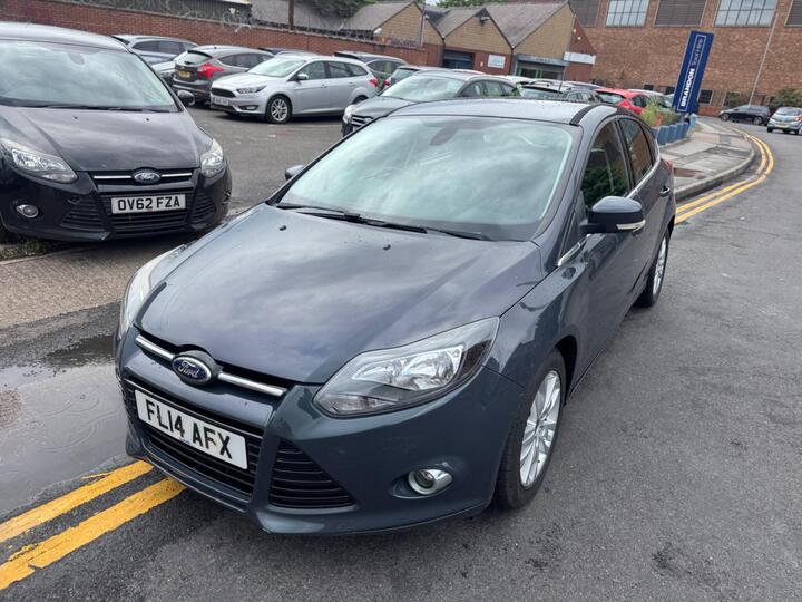 Ford Focus 1.6 Titanium Navigator Powershift Euro 5 5dr