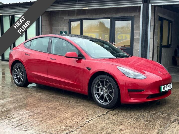 Tesla Model 3 Standard Range Plus Auto RWD 4dr