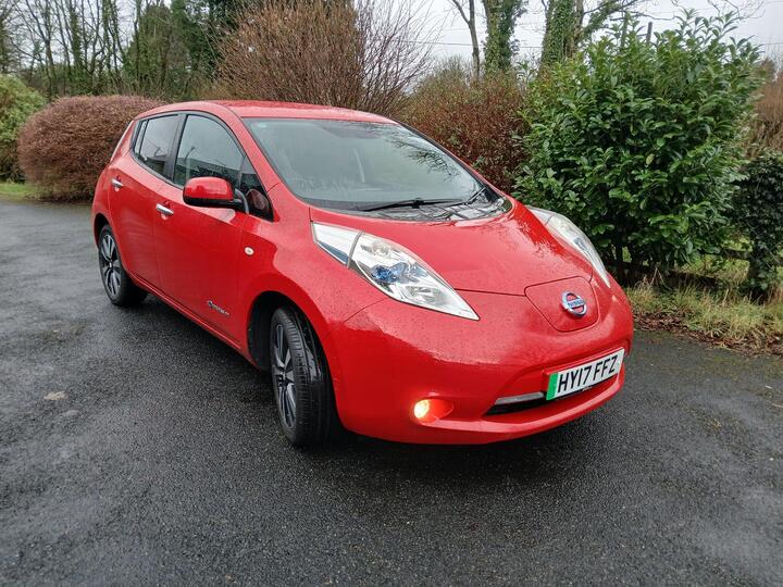 Nissan Leaf 30kWh Tekna Auto 5dr