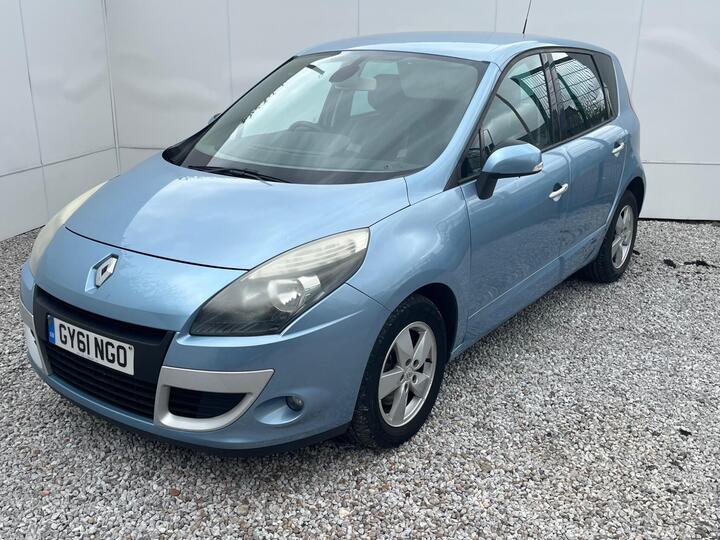 Renault Scenic 1.5 DCi Dynamique TomTom Euro 5 5dr