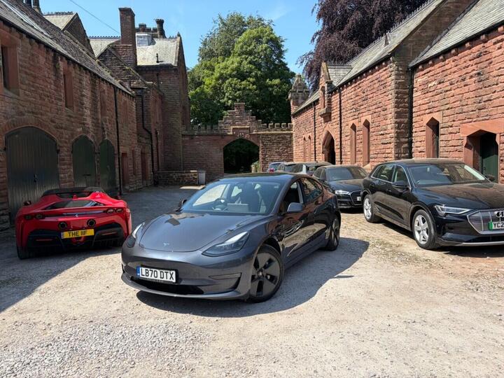 Tesla Model 3 (Dual Motor) Long Range Auto 4WDE 4dr