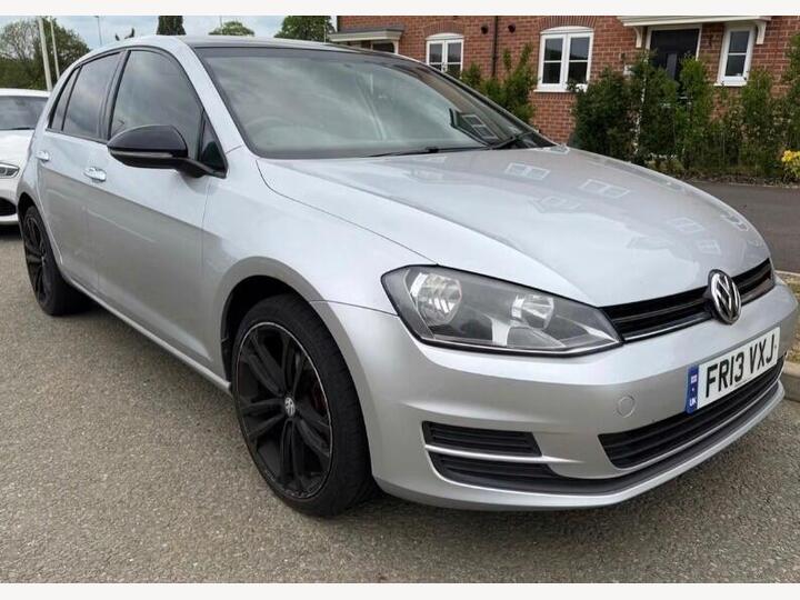 Volkswagen Golf 1.2 TSI BlueMotion Tech S Euro 5 (s/s) 5dr