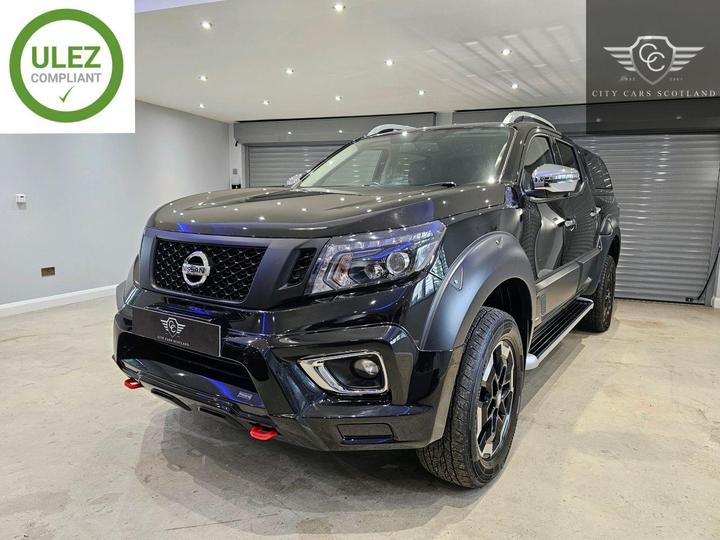 Nissan NAVARA 2.3 DCi Tekna Auto 4WD Euro 6 4dr