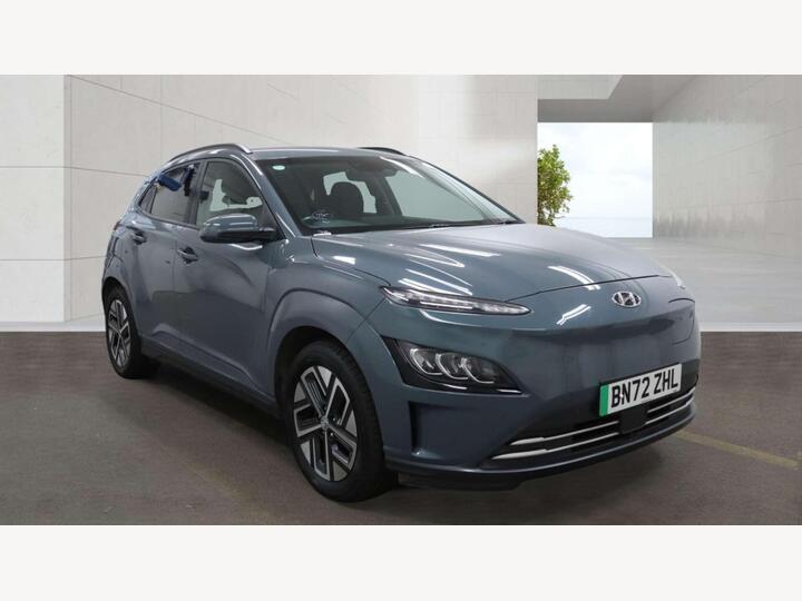 Hyundai KONA 64kWh Premium Auto 5dr (10.5kW Charger)
