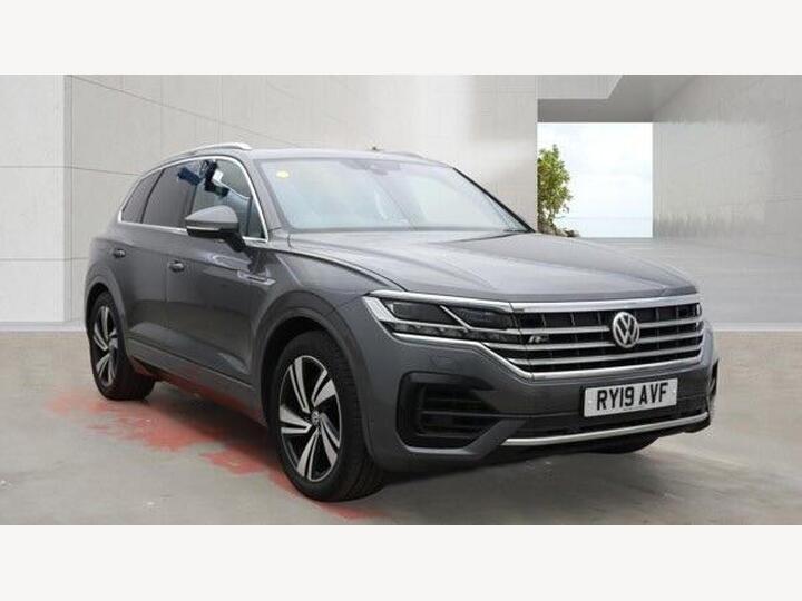 Volkswagen Touareg 3.0 TSI V6 R-Line Tech Tiptronic 4Motion Euro 6 (s/s) 5dr