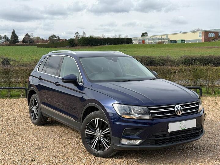 Volkswagen Tiguan 2.0 TDI BlueMotion Tech SE Navigation DSG 4Motion Euro 6 (s/s) 5dr