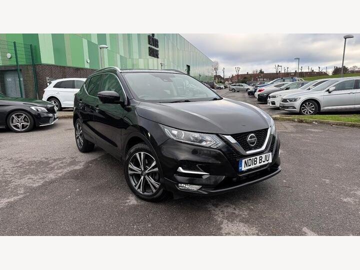 Nissan Qashqai 1.2 DIG-T N-Connecta XTRON Euro 6 (s/s) 5dr