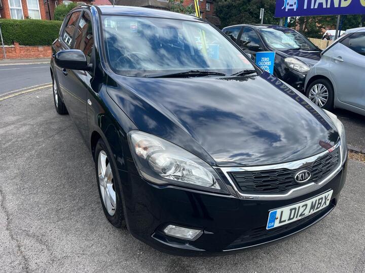 Kia Ceed 1.6 CRDi 2 Euro 5 5dr