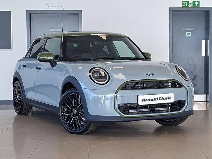 MINI Cooper 1.5C Paul Smith Edition Steptronic Euro 6 (s/s) 5dr