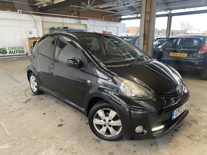 Toyota AYGO 1.0 VVT-i Fire Euro 5 5dr