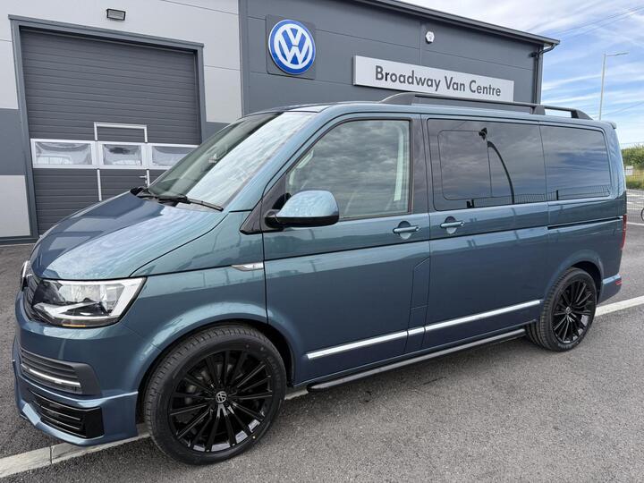 Volkswagen Caravelle 2.0 TDI BlueMotion Tech Executive DSG Euro 6 (s/s) 5dr