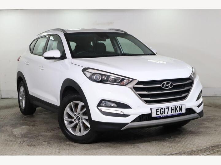 Hyundai TUCSON 1.6 GDi Blue Drive SE Nav Euro 6 (s/s) 5dr Hyundai TUCSON 1.6 GDi Blue Drive SE Nav Euro 6 (s/s) 5dr
