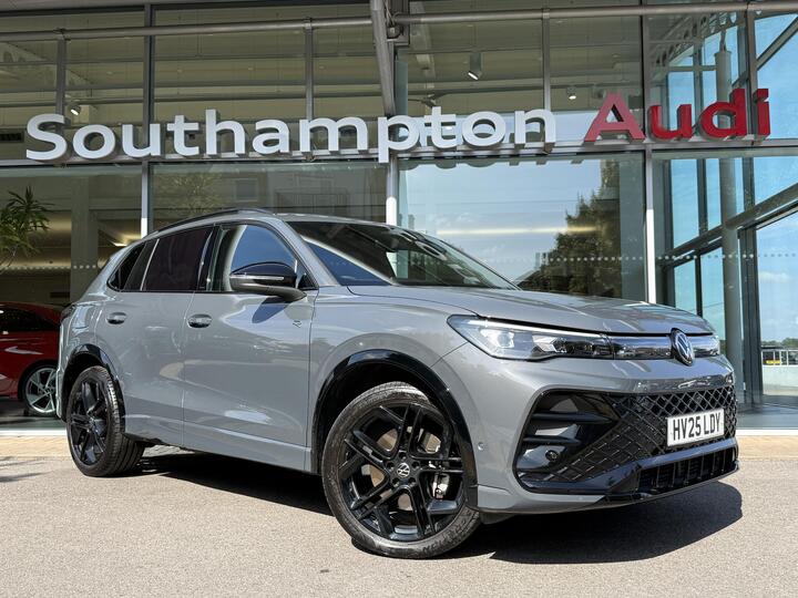 Volkswagen Tiguan 2.0 TDI R-Line DSG Euro 6 (s/s) 5dr