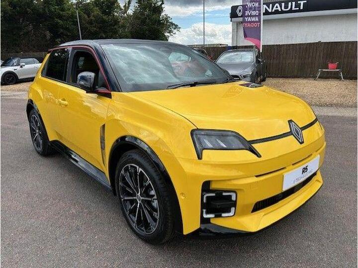 Renault 5 E-Tech Electric Comfort Range 52kWh Iconic Five Auto 5dr