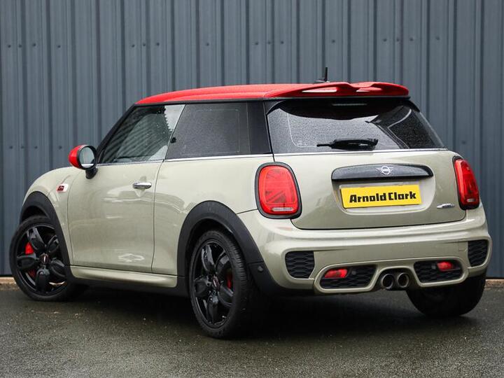 MINI Hatch 2.0 John Cooper Works Auto Euro 6 (s/s) 3dr