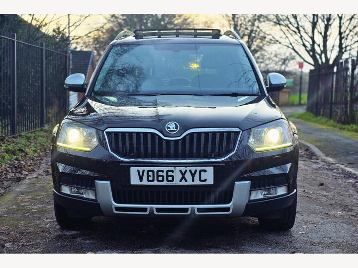 Skoda Yeti 2.0 TDI Laurin & Klement Outdoor DSG 4WD Euro 6 (s/s) 5dr