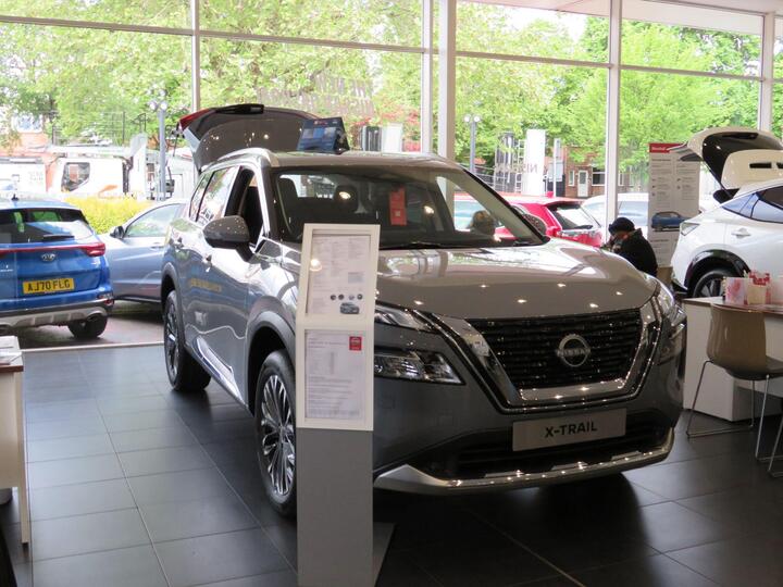 Nissan X-Trail 1.5 DIG-T MHEV Tekna XTRON Euro 6 (s/s) 5dr