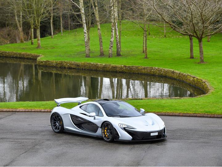 McLaren P1 3.8T V8 4.7kWh SSG Euro 5 2dr