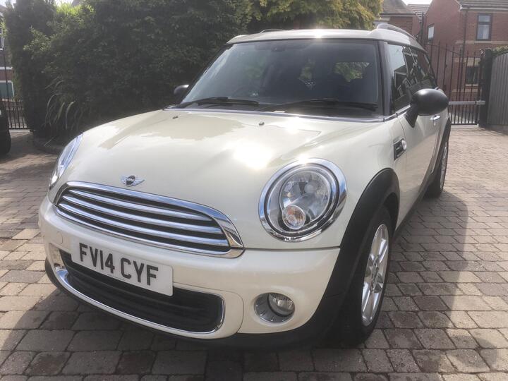 MINI Clubman 1.6 One Euro 6 5dr MINI Clubman 1.6 One Euro 6 5dr