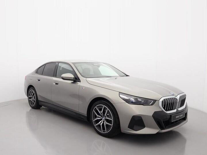 BMW 5 SERIES 2.0 530e 22.1kWh M Sport Steptronic Euro 6 (s/s) 4dr