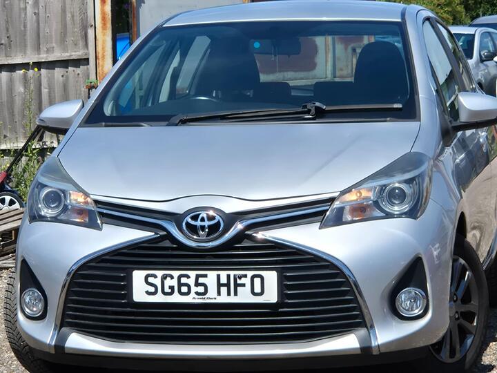 Toyota Yaris 1.33 Dual VVT-i Icon Euro 5 5dr Euro 5