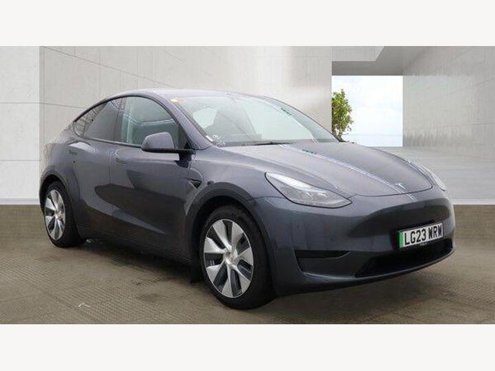 Tesla MODEL Y Auto RWD 5dr