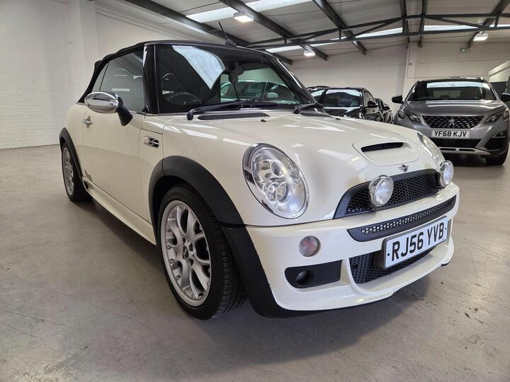 MINI Convertible 1.6 Cooper S Euro 4 2dr